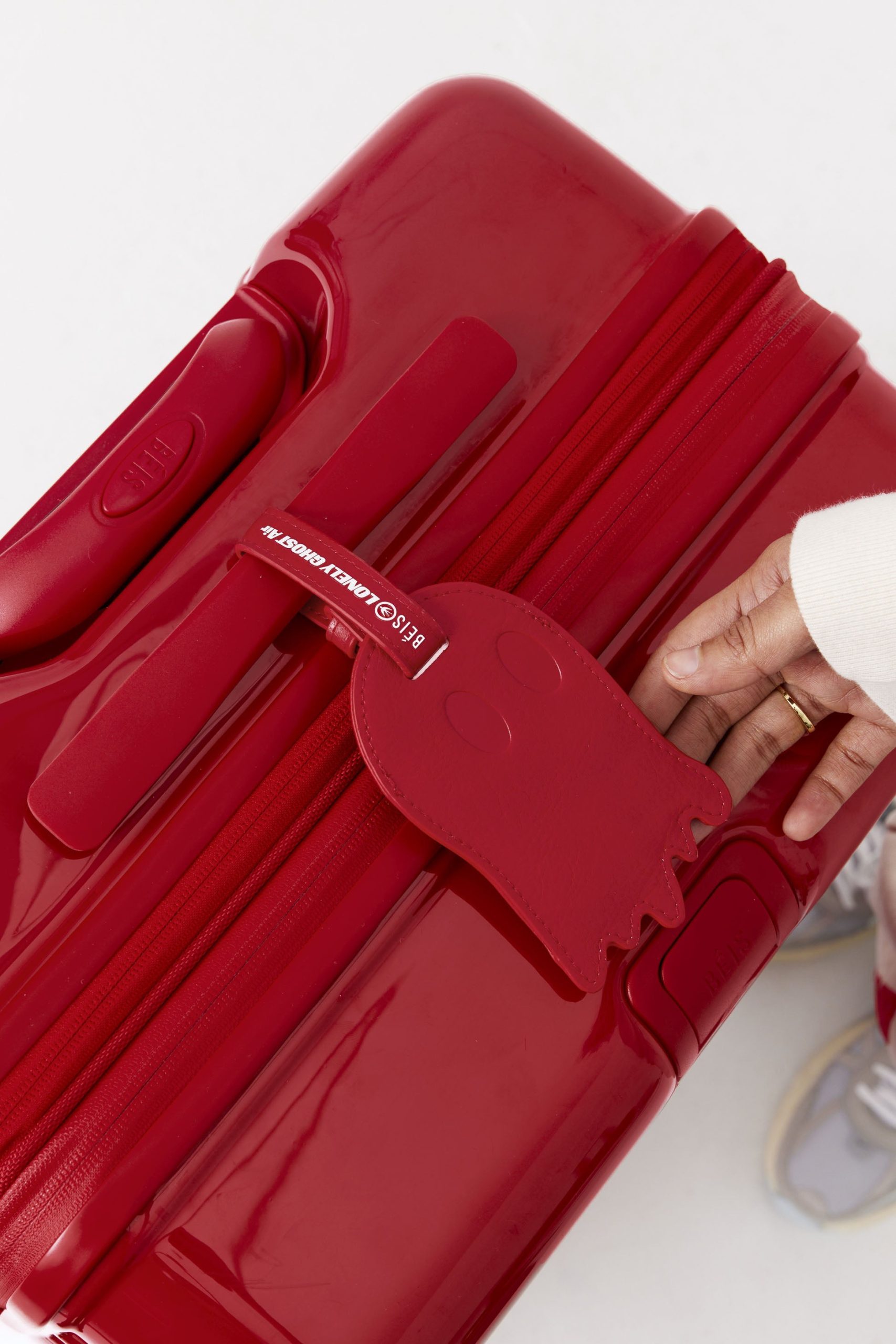 Resale The Passport & Luggage Tag Set in Text Me Red - Image 6