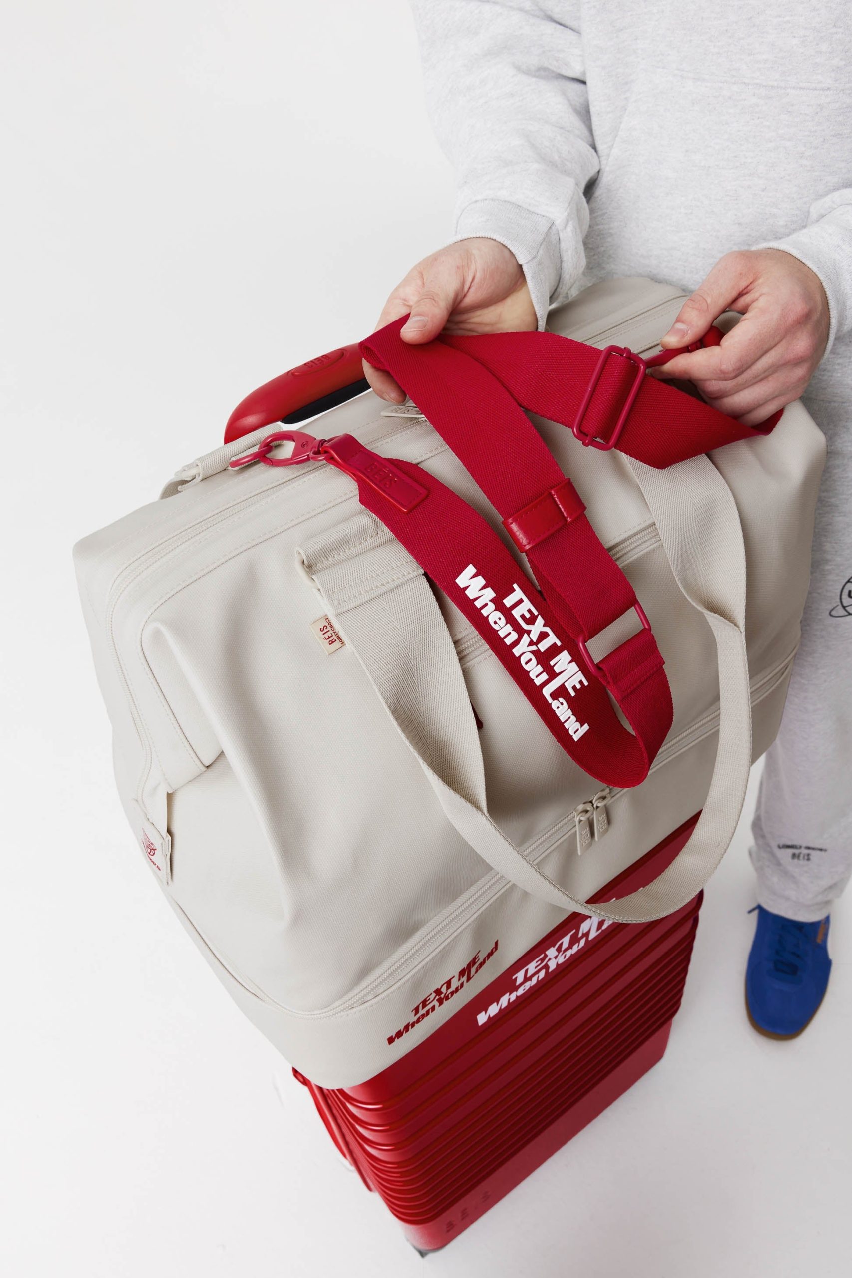 Resale The Shoulder Strap in Text Me Red - Image 3