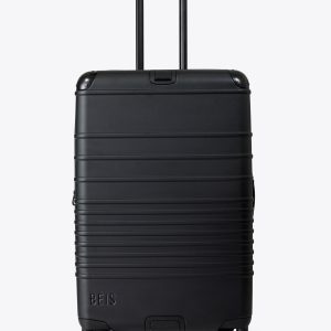 The Hybrid Check-In Roller in Black