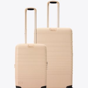 The Medium Luggage Starter Set