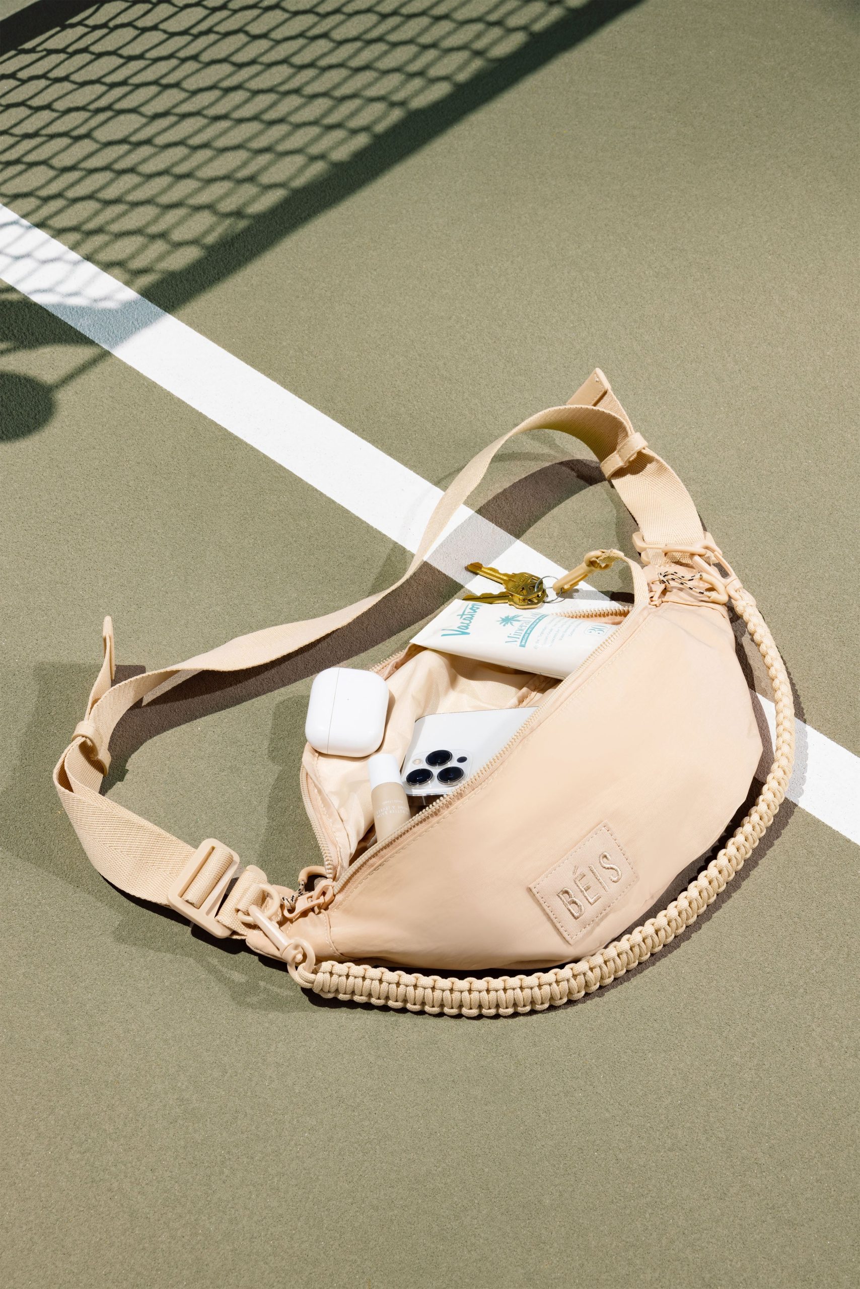 Resale The Sport Pack in Beige - Image 5